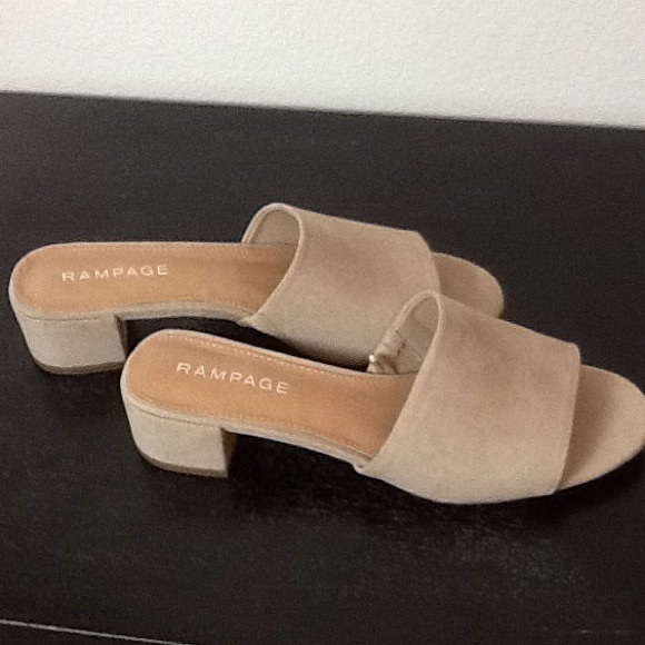 FINAL SALE Suede sandals NWOT - Picture 5 of 7